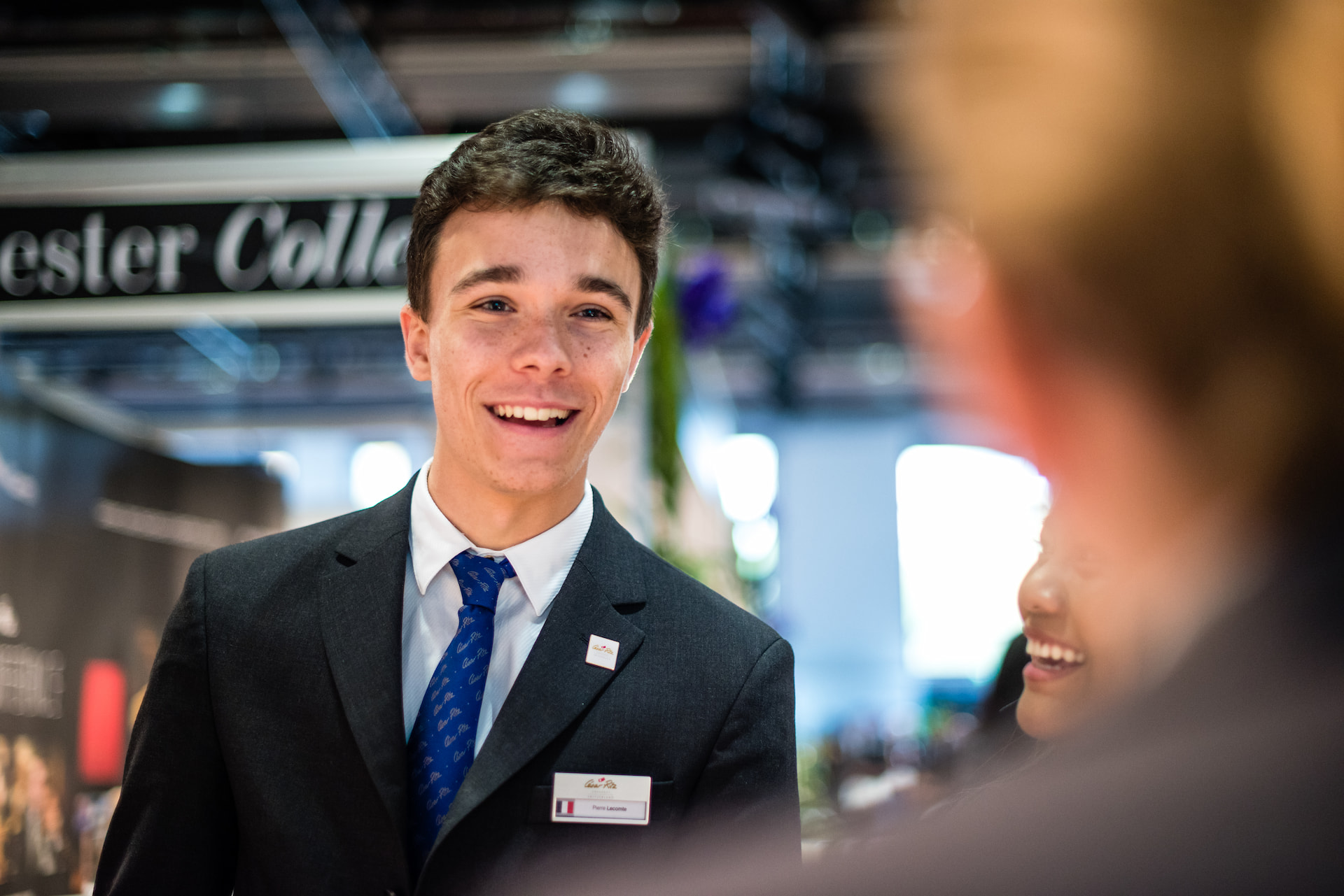 How to Become a Hotel Manager